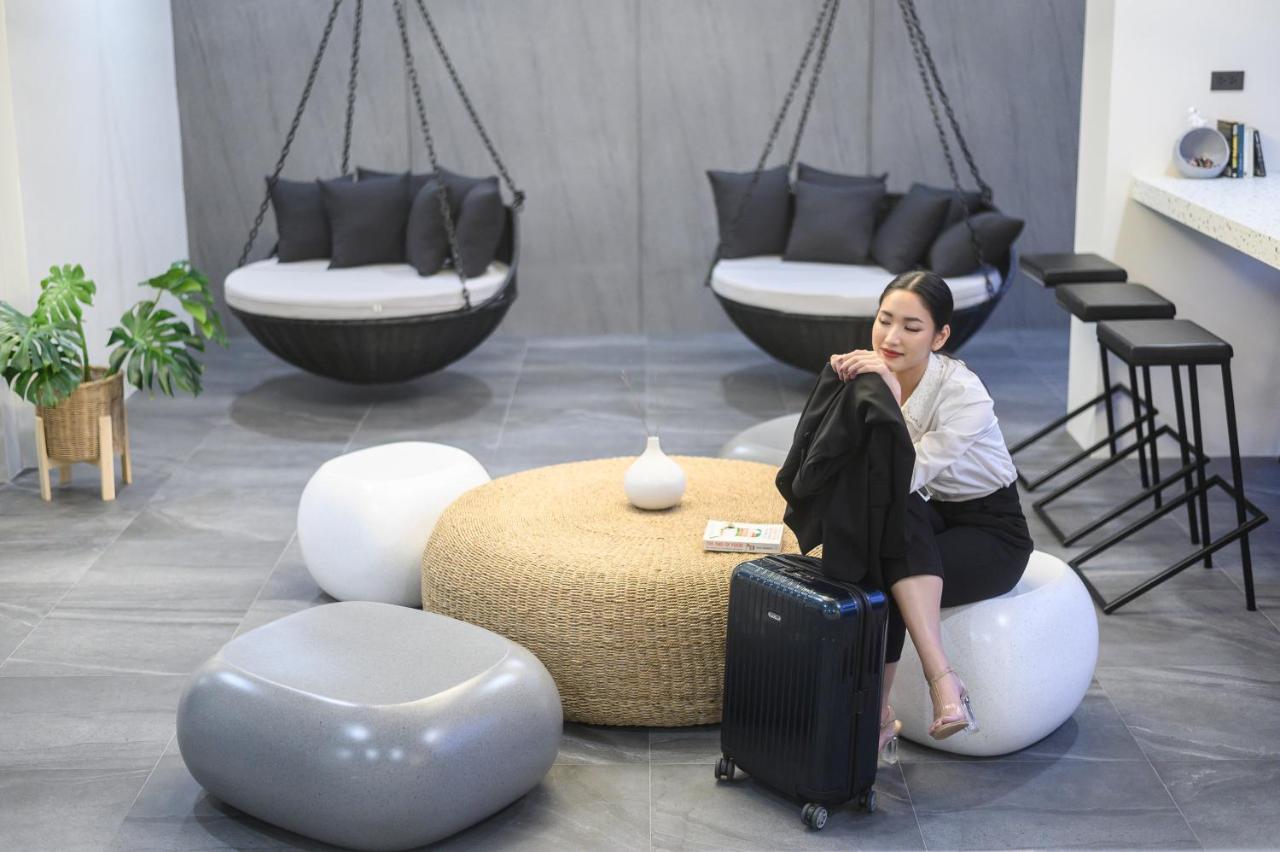 Sr Grand Hotel Chiangmai Chiang Mai Exteriör bild