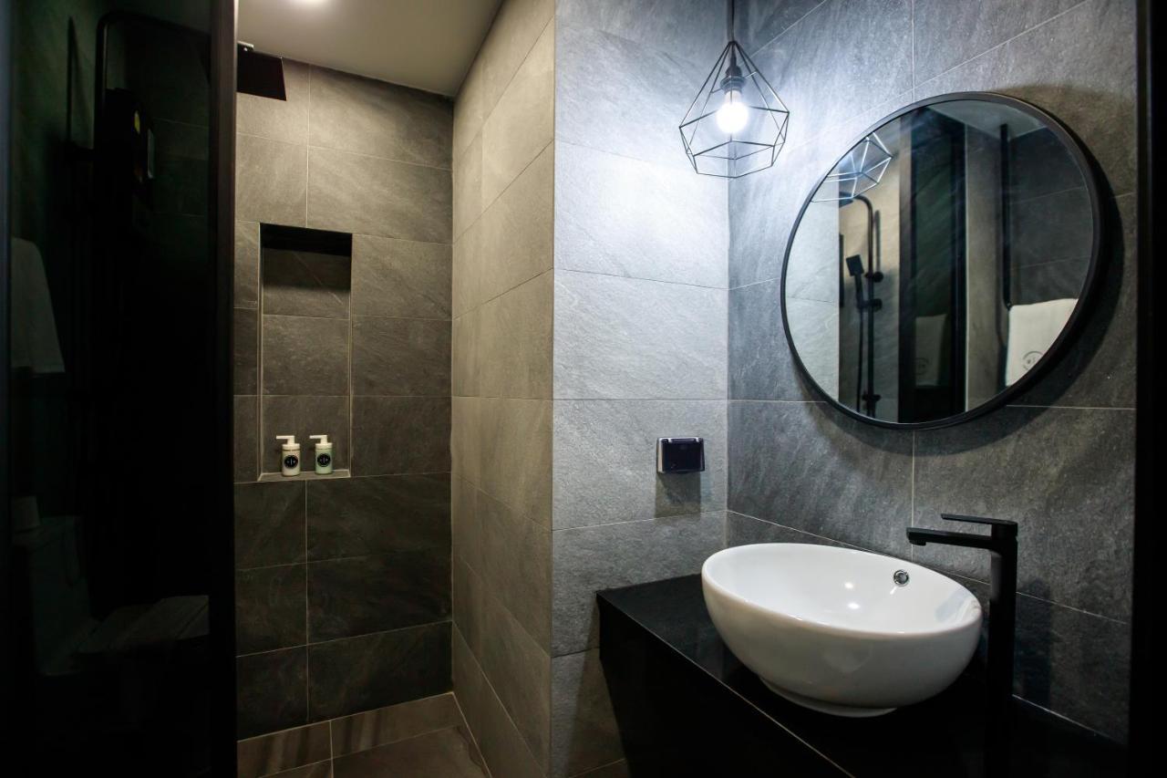 Sr Grand Hotel Chiangmai Chiang Mai Exteriör bild